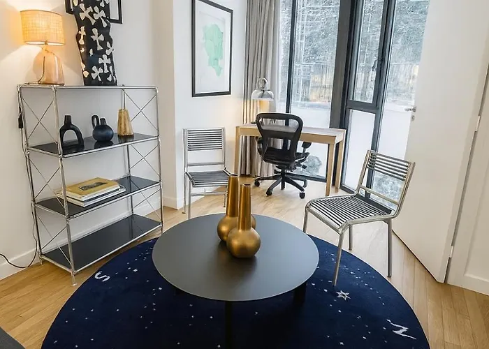 Elegant And Cozy Place De La Madeleine 8eme *